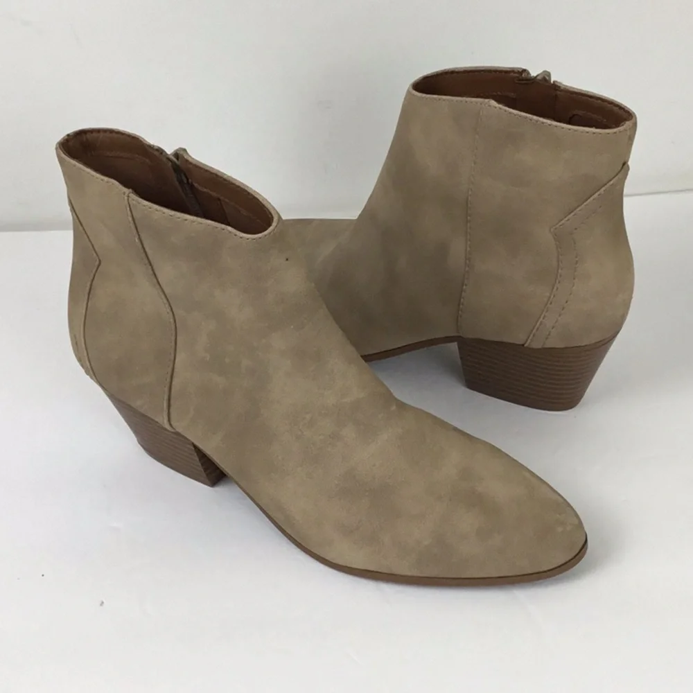 Indigo Rd. Western Ankle Bootie Tan Size 7.5